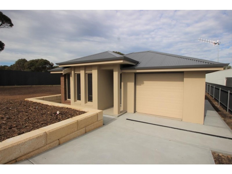 18 Tea Tree Court, Coffin Bay SA 5607
