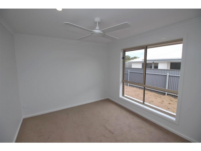 18 Tea Tree Court, Coffin Bay SA 5607