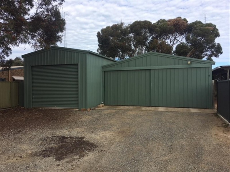 9 Cooper Street, Cummins SA 5631