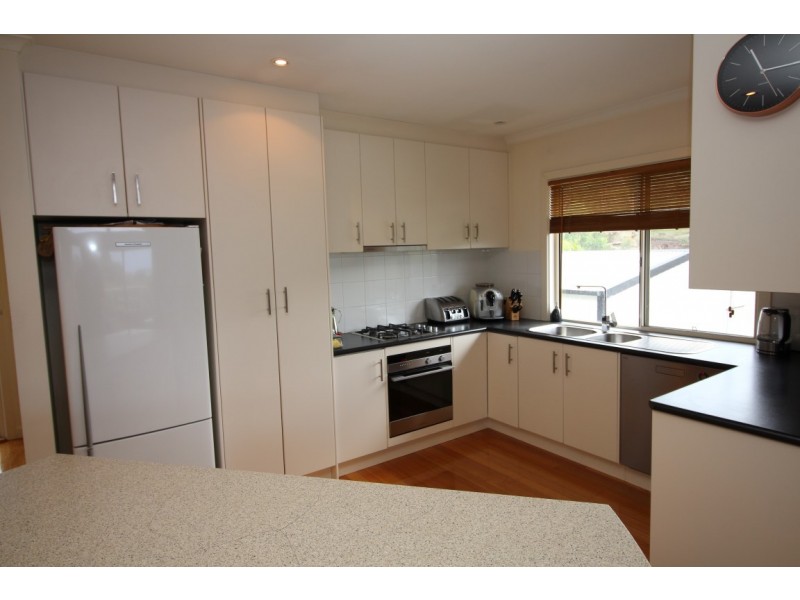 3/4 Sarah Crescent, Port Lincoln SA 5606