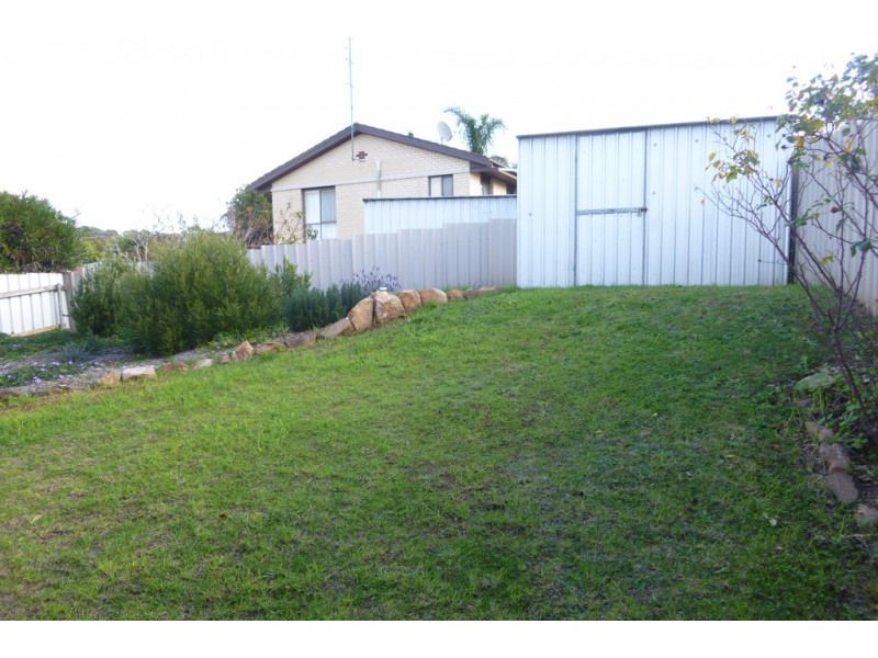 5/2 Amiens Place, Port Lincoln SA 5606