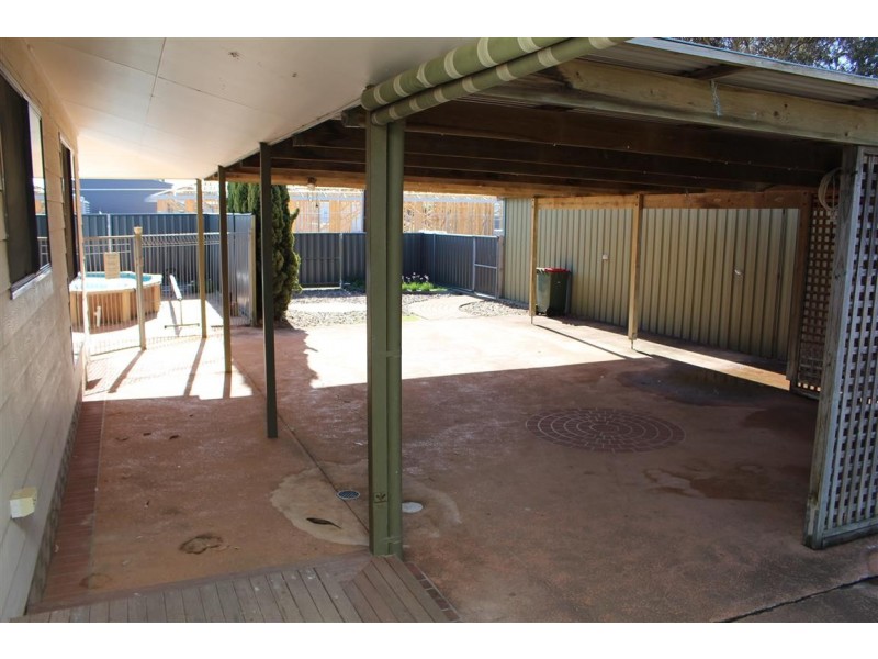 9 Cooper Street, Cummins SA 5631