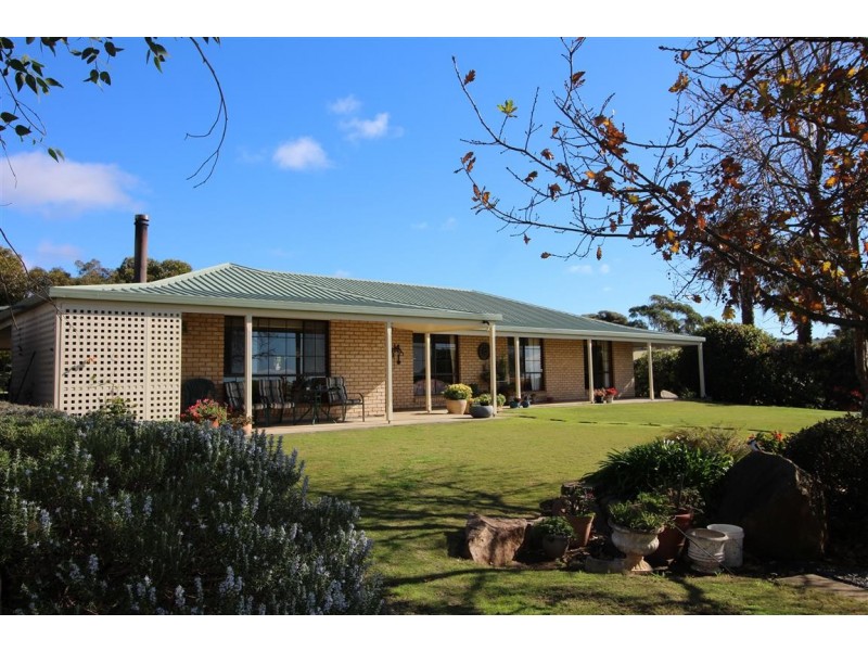 52 Whillas Road, Port Lincoln SA 5606