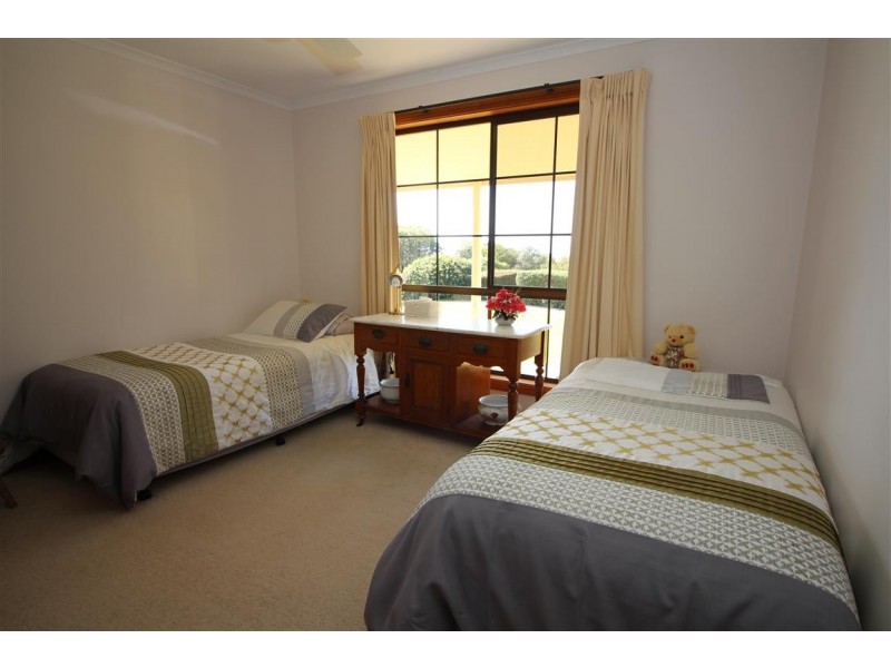 52 Whillas Road, Port Lincoln SA 5606