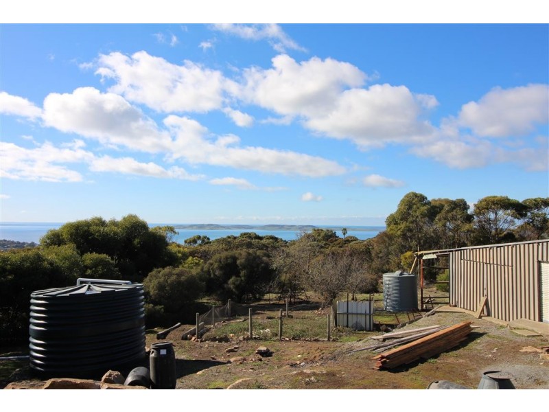 52 Whillas Road, Port Lincoln SA 5606