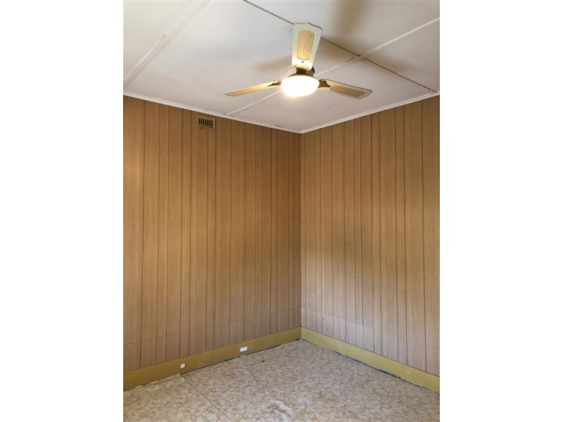 2-4 Light Road, Cummins SA 5631