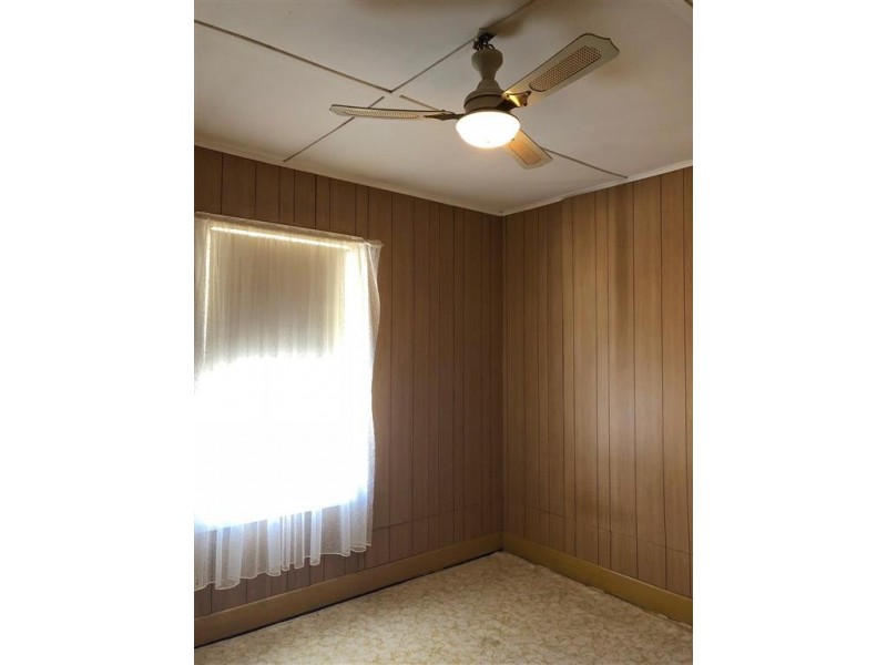 2-4 Light Road, Cummins SA 5631