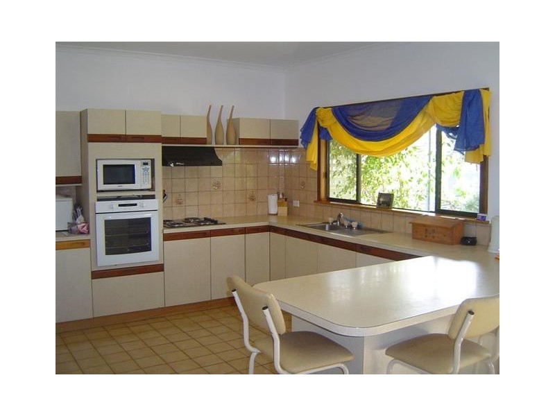 16 Bruce Terrace, Cummins SA 5631