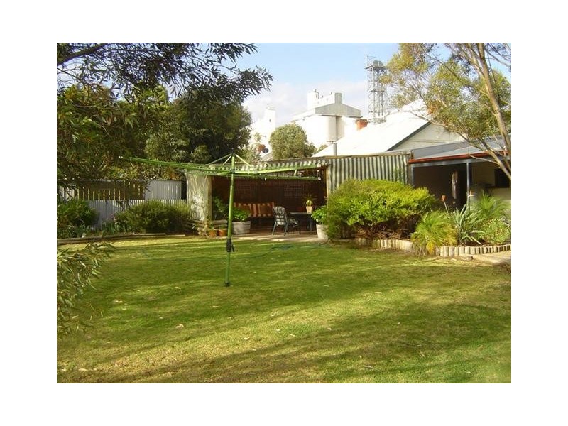 16 Bruce Terrace, Cummins SA 5631