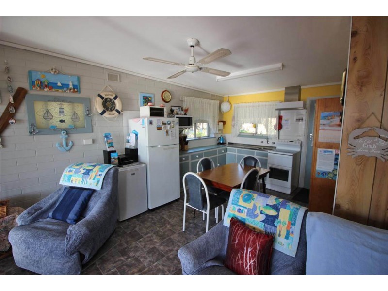 249 Esplanade, Coffin Bay SA 5607