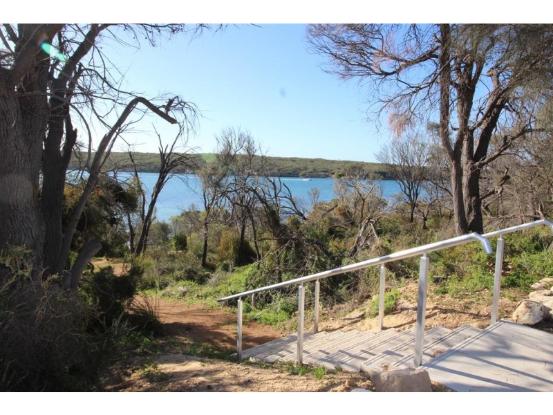 249 Esplanade, Coffin Bay SA 5607