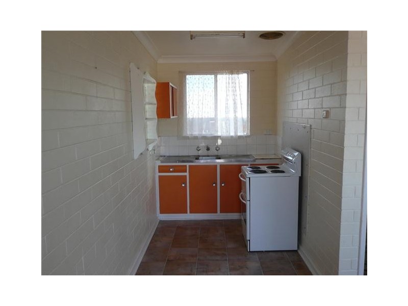 2/98 London Street, Port Lincoln SA 5606