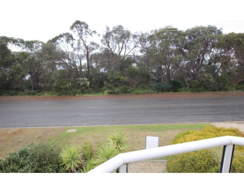 313 Esplanade, Coffin Bay SA 5607