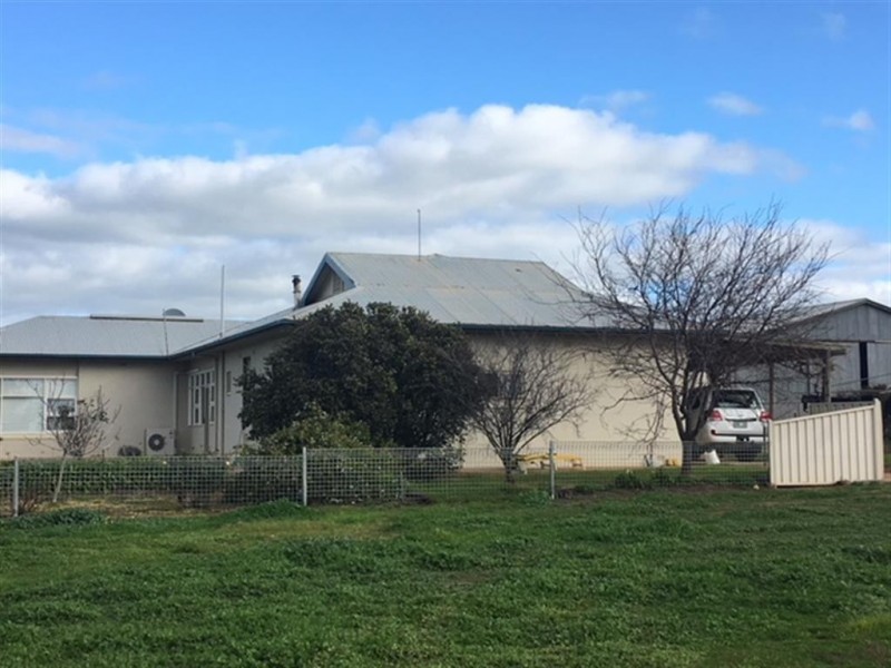 . Sections 14B, 14A and 14A1 Hundred of Stokes, Cockaleechie SA 5631