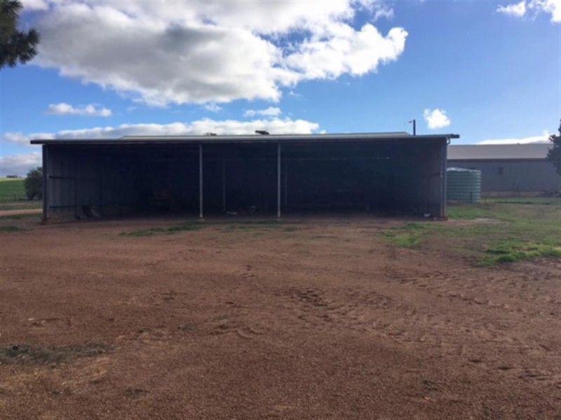 . Sections 14B, 14A and 14A1 Hundred of Stokes, Cockaleechie SA 5631