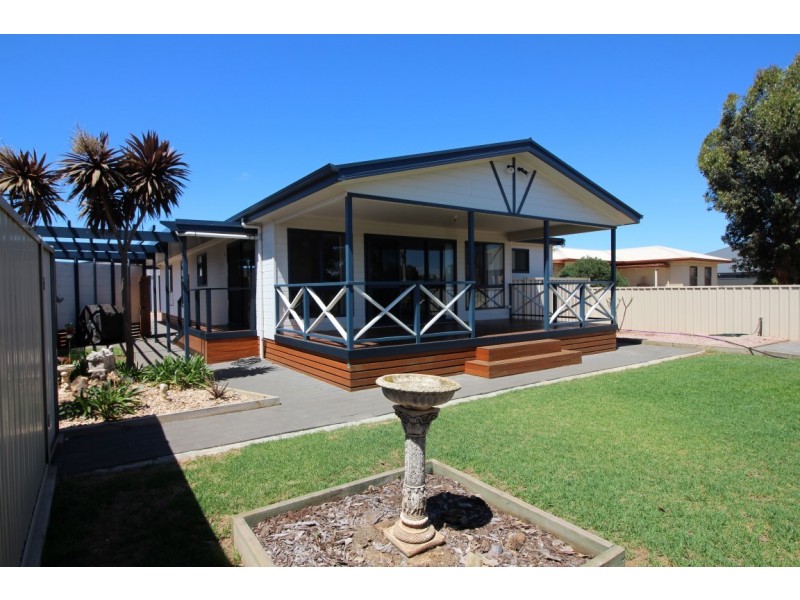 17 Church Street, Tumby Bay SA 5605