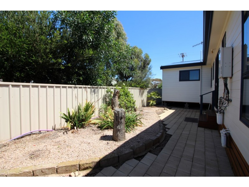 17 Church Street, Tumby Bay SA 5605