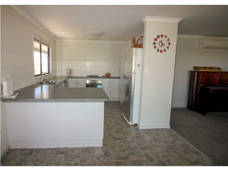 17 Church Street, Tumby Bay SA 5605