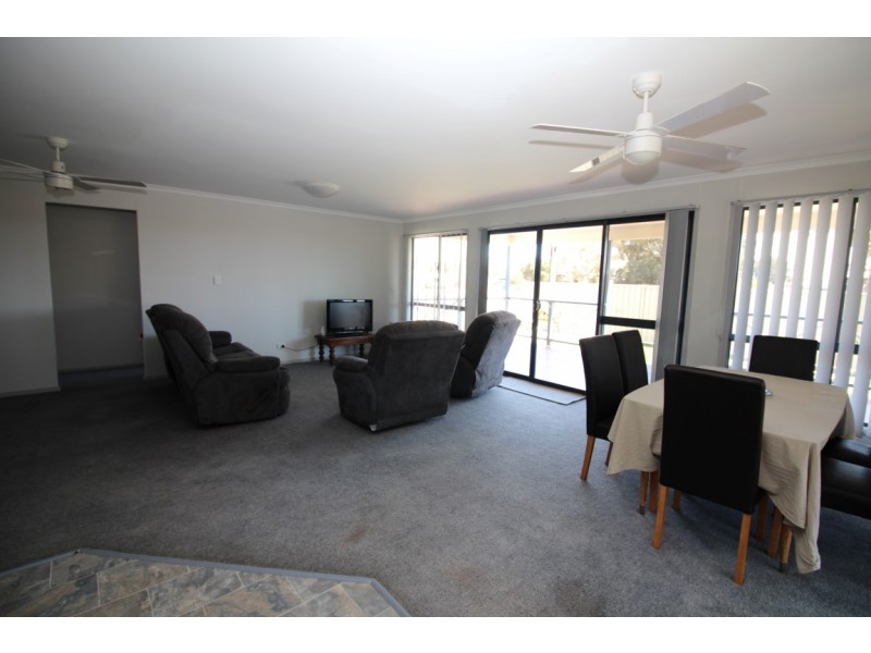 17 Church Street, Tumby Bay SA 5605