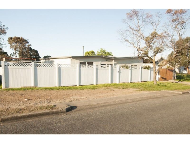 12 Sinclair Street, Port Lincoln SA 5606