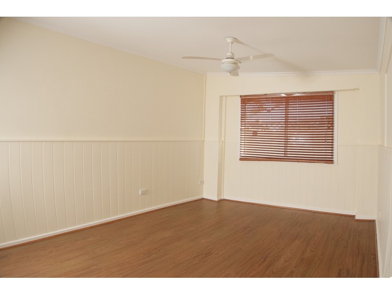 12 Sinclair Street, Port Lincoln SA 5606