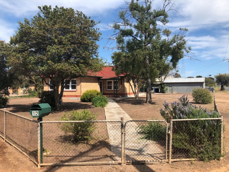 12 Walkom Street, Cummins SA 5631