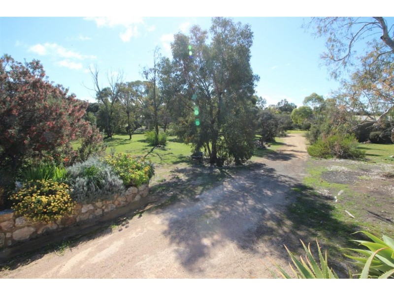 25 Morgan Road, Coffin Bay SA 5607