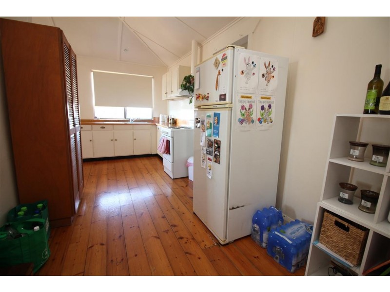 1 Tulka Terrace, Port Lincoln SA 5606
