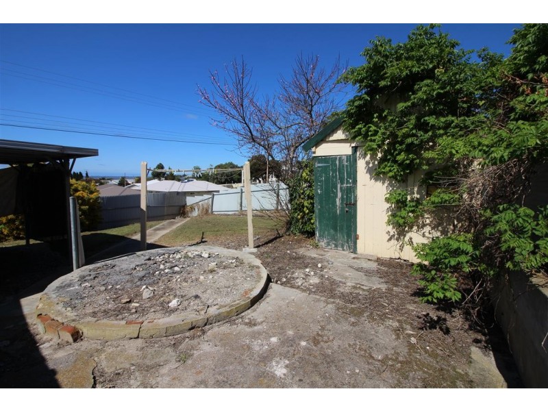 1 Tulka Terrace, Port Lincoln SA 5606