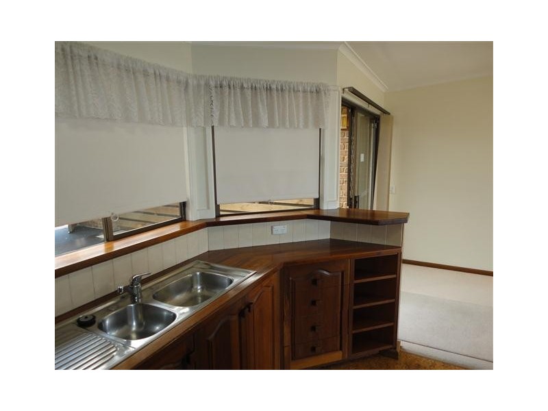 7/11 Tennyson Terrce, Port Lincoln SA 5606