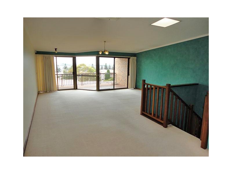 7/11 Tennyson Terrce, Port Lincoln SA 5606