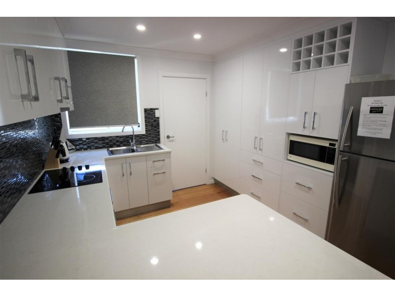 1B Greenly Avenue, Coffin Bay SA 5607