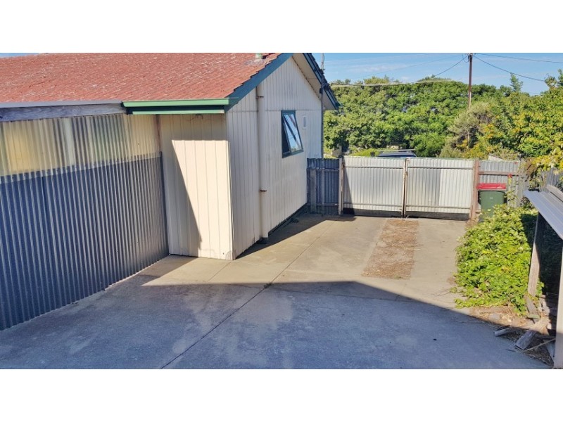 7 Vigar Street, Port Lincoln SA 5606