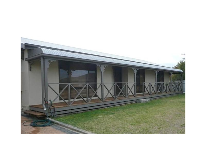 1 Burnett Street, Tumby Bay SA 5605