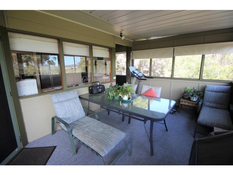 9 Grimm Road, Coffin Bay SA 5607