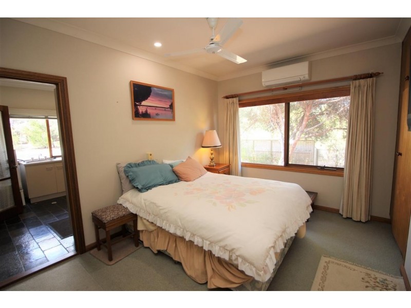 9 Grimm Road, Coffin Bay SA 5607