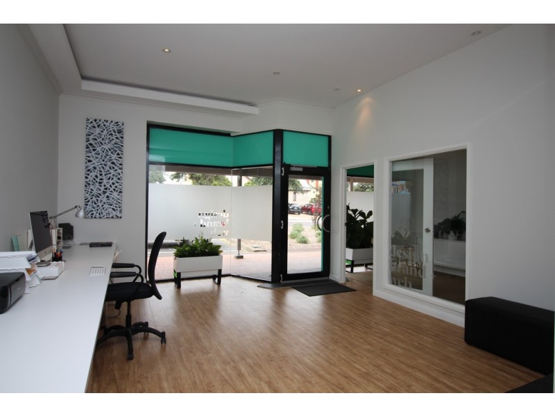 17 Adelaide Place, Port Lincoln SA 5606