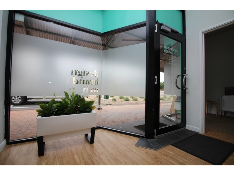 17 Adelaide Place, Port Lincoln SA 5606