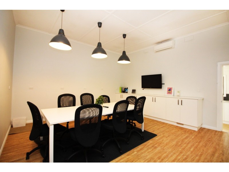 17 Adelaide Place, Port Lincoln SA 5606