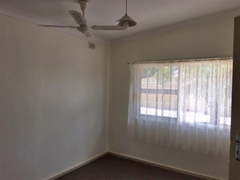 9 Light Road, Cummins SA 5631