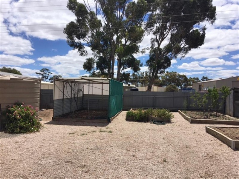 9 Light Road, Cummins SA 5631