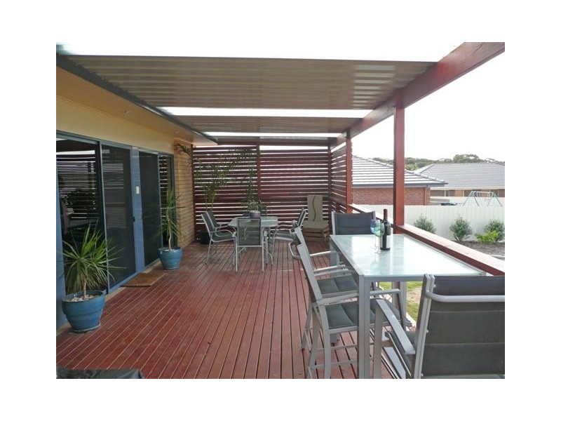 24 Orabanda Drive, Port Lincoln SA 5606