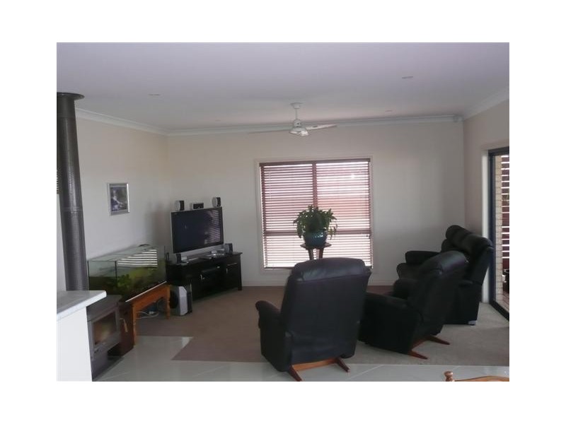 24 Orabanda Drive, Port Lincoln SA 5606