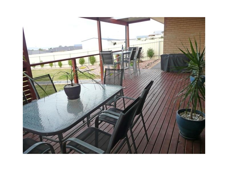 24 Orabanda Drive, Port Lincoln SA 5606