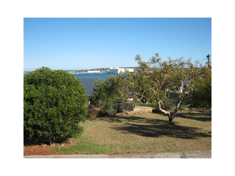 5 Lombardy Place, Port Lincoln SA 5606