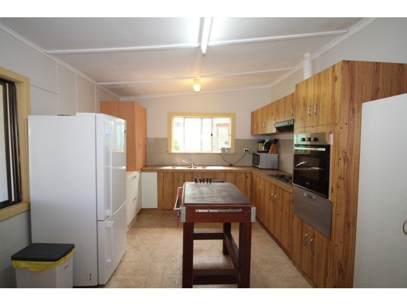 20 Bratten Road, Tumby Bay SA 5605