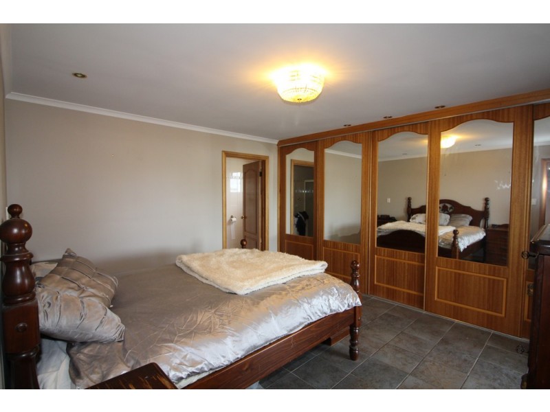 5 Penshurst Rd, Port Lincoln SA 5606