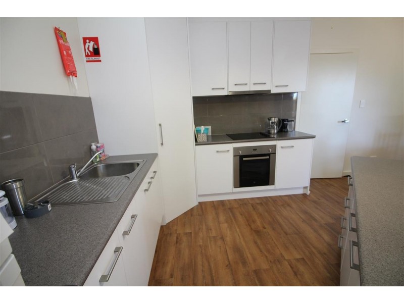 2 93 New West, Port Lincoln SA 5606