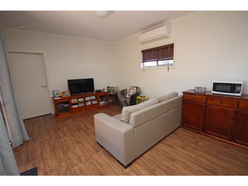 2 93 New West, Port Lincoln SA 5606