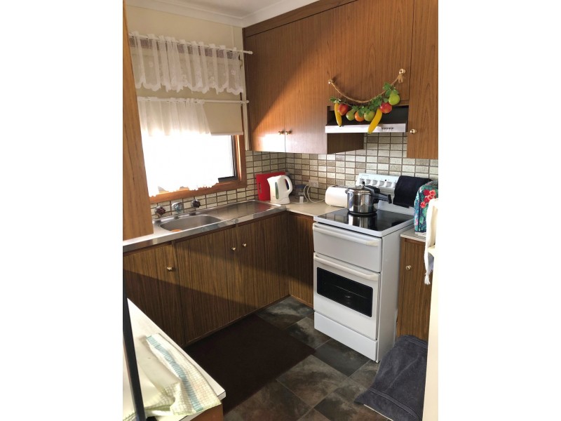2 Warrow Road, Cummins SA 5631